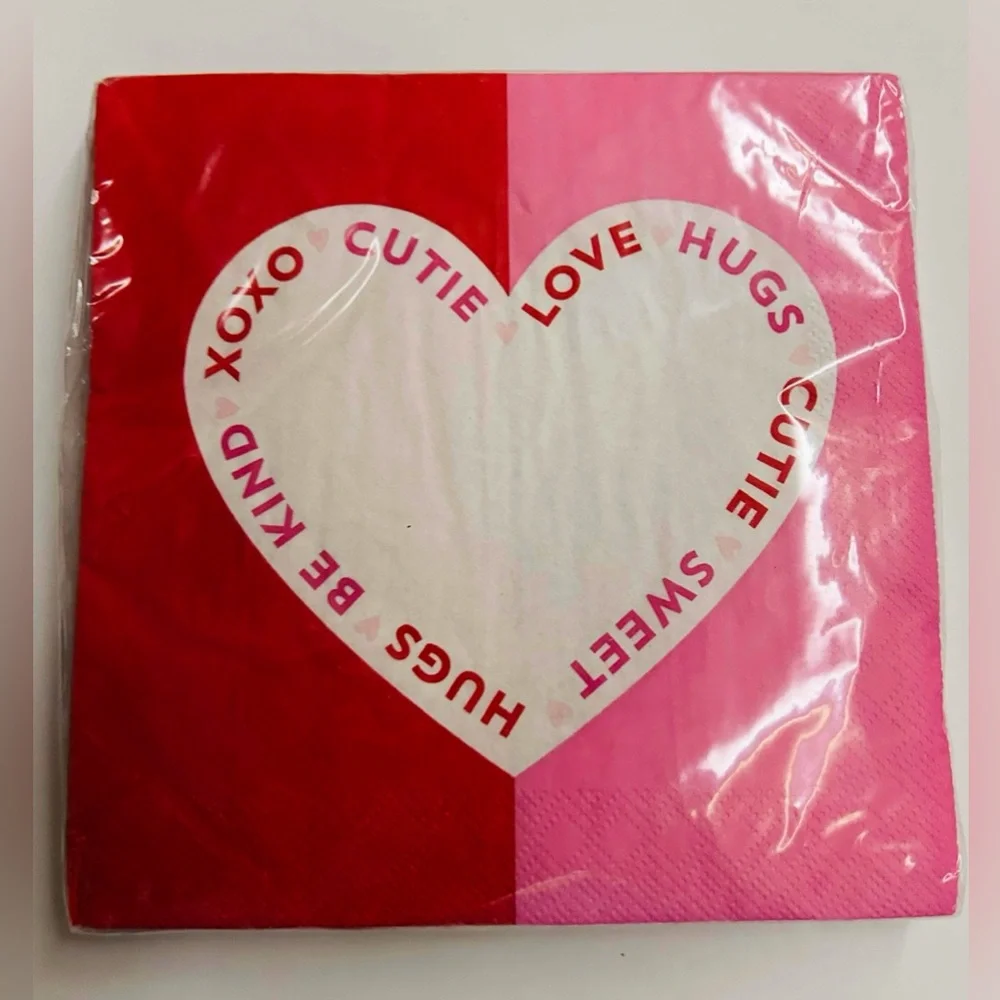 New 12 Valentine Textures Napkins Red Pink Heart 6 1/2